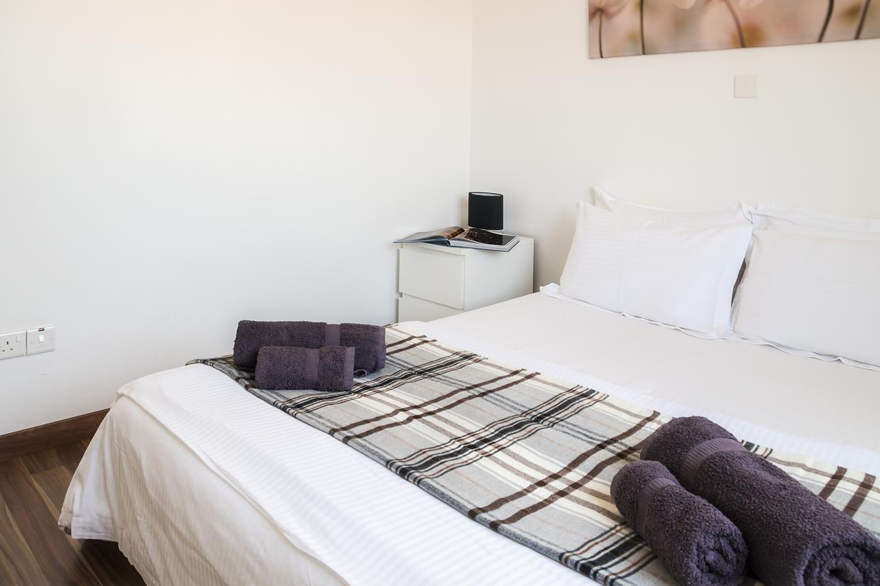 City Center Apartment Лимасол Экстерьер фото