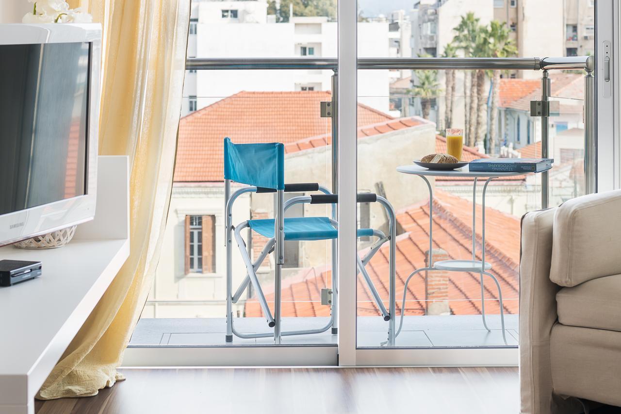 City Center Apartment Лимасол Экстерьер фото