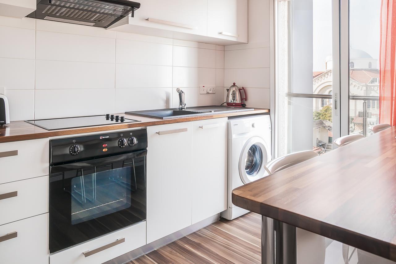 City Center Apartment Лимасол Экстерьер фото